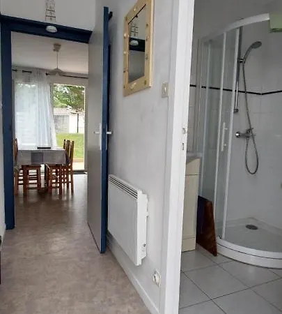 Detente A La * La Guérinière